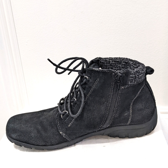 Suede lace up boots by Propet - Picture 4 of 16
